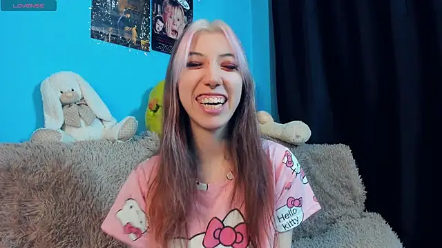  Mindy  online show from 01-11-25, 04:27