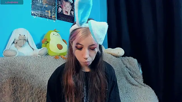  Mindy  online show from 01-12-25, 05:45