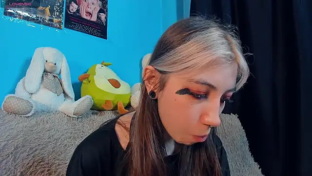  Mindy  online show from 02-18-25, 06:26