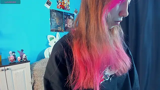  Mindy  online show from 03-19-25, 01:43