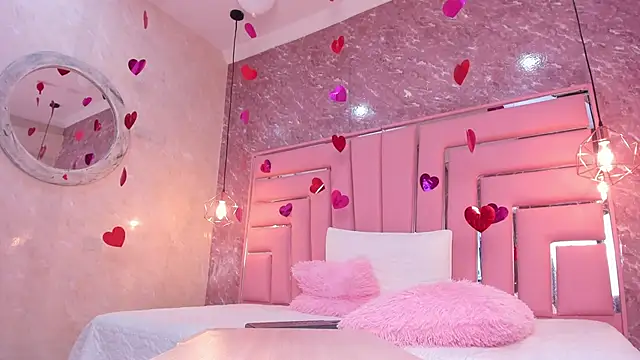 SEXY HOTTIE   online show from 03-09-25, 06:32