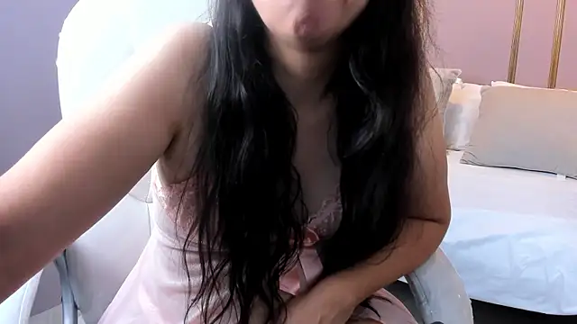 Snapshot of PerlaPreciosa chatting on 03-09-25, 03:43 PerlaPreciosa online show from 03-09-25, 03:43