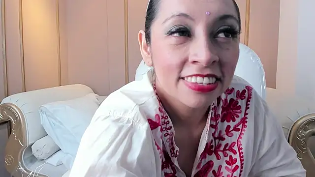 Snapshot of PerlaPreciosa chatting on 10-09-25, 03:59 PerlaPreciosa online show from 10-09-25, 03:59