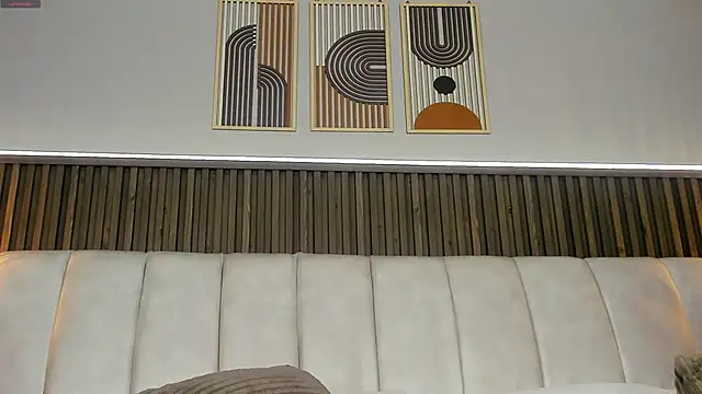 PerlaPreciosa online show from 04-23-26, 04:03