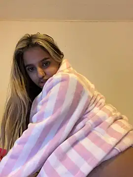 Bigbrownass489 online show from 01-04-25, 07:13