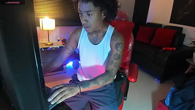 Snapshot of JhonyMiller_ chatting on 09-18-25, 07:49 JhonyMiller  online show from 09-18-25, 07:49