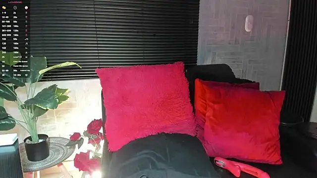 Snapshot of JhonyMiller_ chatting on 10-21-25, 08:20 JhonyMiller  online show from 10-21-25, 08:20