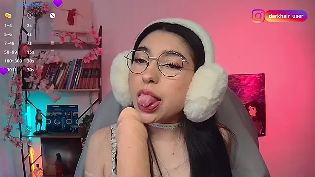 Snapshot of Sweet_Nyx chatting on 06-10-26, 10:41 Sweet Nyx online show from 06-10-26, 10:41