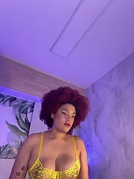 Snapshot of loladupont chatting on 06-04-26, 02:50 loladupont online show from 06-04-26, 02:50