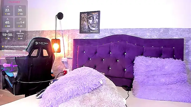 Snapshot of Little_lili19 chatting on 03-11-25, 02:10 Little lili19 online show from 03-11-25, 02:10