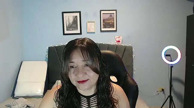 AngelRouss online show from 01-21-25, 09:57