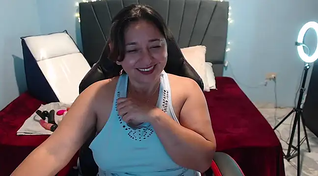 AngelRouss online show from 02-10-25, 01:55