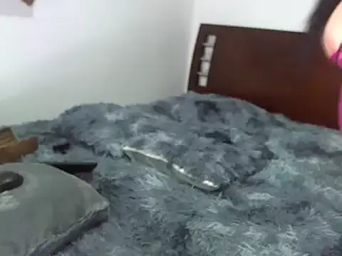 claudiaa B online show from 01-11-25, 04:48