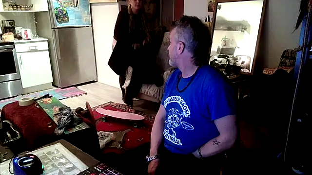 SilverandFox online show from 01-14-25, 10:38