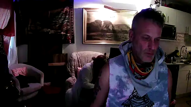 SilverandFox online show from 01-21-25, 04:27