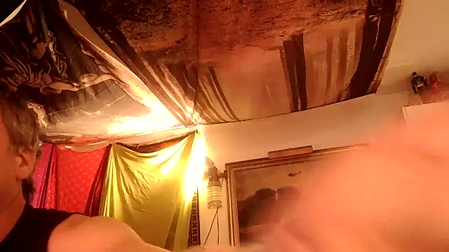 SilverandFox online show from 03-22-25, 03:09