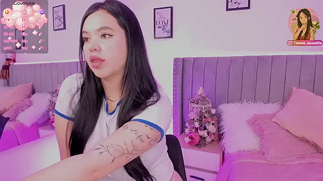 vanesa moon   online show from 11-27-25, 11:40