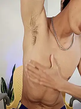 Snapshot of codysmith chatting on 11-26-25, 05:03 codysmith online show from 11-26-25, 05:03