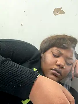 Snapshot of Kbaby337 chatting on 11-21-25, 05:50 Kbaby337 online show from 11-21-25, 05:50