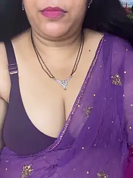 Snapshot of FlatVincy4 chatting on 09-13-25, 07:52 FlatVincy4 online show from 09-13-25, 07:52