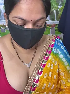 Snapshot of FlatVincy4 chatting on 09-20-25, 05:30 FlatVincy4 online show from 09-20-25, 05:30