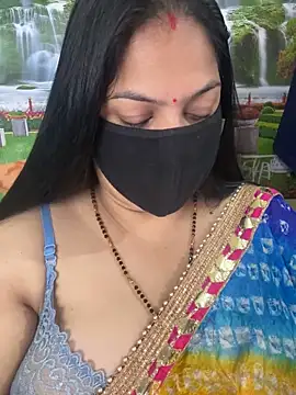 Snapshot of FlatVincy4 chatting on 11-01-25, 04:14 FlatVincy4 online show from 11-01-25, 04:14