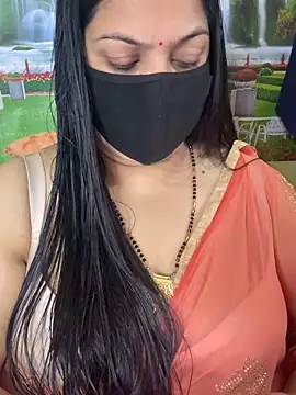 Snapshot of FlatVincy4 chatting on 11-02-25, 04:37 FlatVincy4 online show from 11-02-25, 04:37