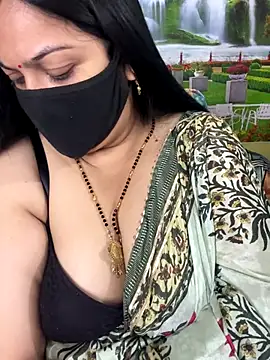 Snapshot of FlatVincy4 chatting on 11-03-25, 04:47 FlatVincy4 online show from 11-03-25, 04:47