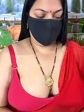 Snapshot of FlatVincy4 chatting on 11-09-25, 04:22 FlatVincy4 online show from 11-09-25, 04:22