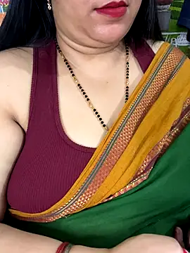 Snapshot of FlatVincy4 chatting on 11-09-25, 04:27 FlatVincy4 online show from 11-09-25, 04:27