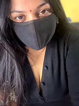 Snapshot of FlatVincy4 chatting on 12-02-25, 04:35 FlatVincy4 online show from 12-02-25, 04:35