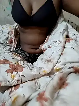 Looliya02 online show from 01-18-25, 12:36