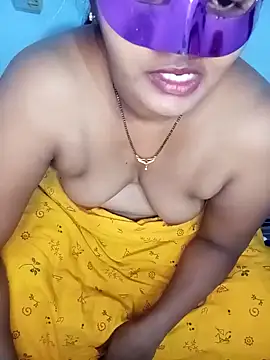 Snapshot of telugu_indhu_0001 chatting on 12-25-24, 05:37 telugu indhu 0001 online show from 12-25-24, 05:37