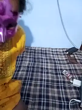 Snapshot of telugu_indhu_0001 chatting on 12-30-24, 07:42 telugu indhu 0001 online show from 12-30-24, 07:42