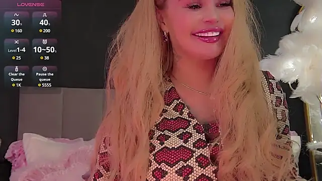 Marussia luxury online show from 03-11-25, 04:07