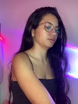 Rosita forever  online show from 01-30-25, 04:13