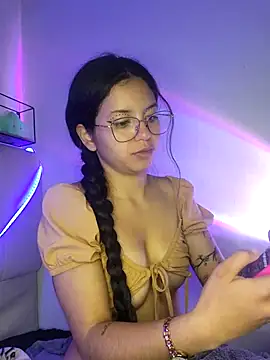 Rosita forever  online show from 03-08-25, 10:02