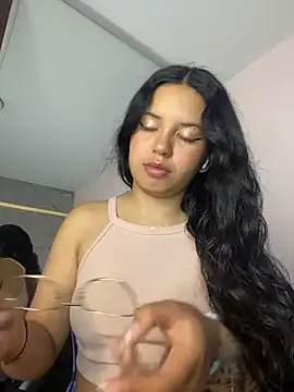Rosita forever  online show from 06-20-26, 02:53