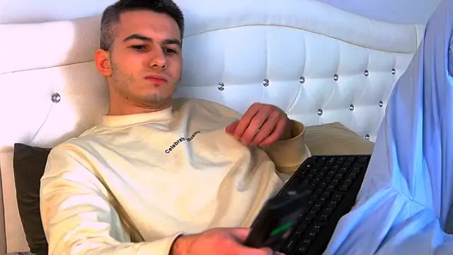 Devin Jay online show from 02-14-25, 10:14