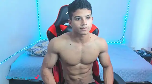 oliver thompsson7 online show from 01-06-25, 06:41