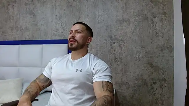 Luck Grey online show from 03-07-25, 06:22