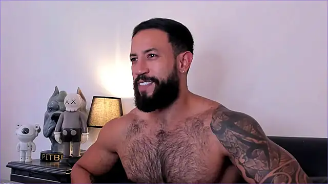 BradLeon  online show from 11-20-25, 05:12