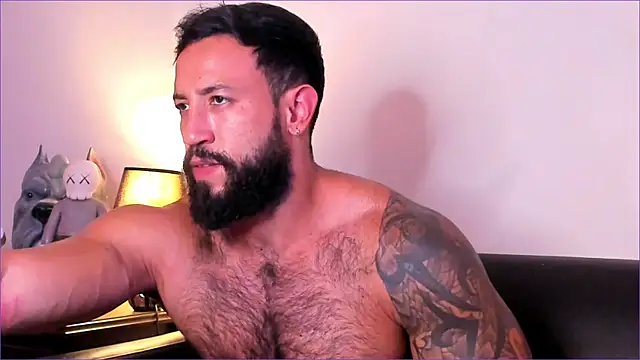 BradLeon  online show from 11-24-25, 06:40