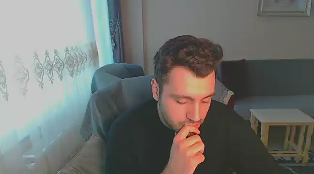 Snapshot of handsomeee04 chatting on 02-01-25, 02:56 handsomeee04 online show from 02-01-25, 02:56