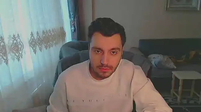 Snapshot of handsomeee04 chatting on 02-05-25, 11:55 handsomeee04 online show from 02-05-25, 11:55