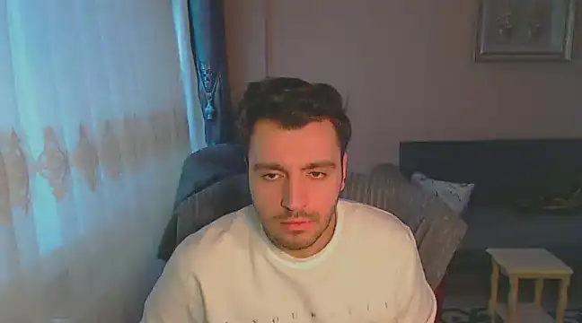 Snapshot of handsomeee04 chatting on 02-07-25, 02:58 handsomeee04 online show from 02-07-25, 02:58