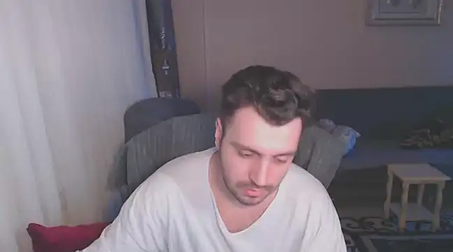 Snapshot of handsomeee04 chatting on 03-09-25, 09:14 handsomeee04 online show from 03-09-25, 09:14