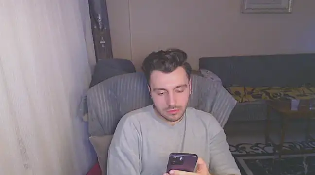 Snapshot of handsomeee04 chatting on 03-15-25, 03:51 handsomeee04 online show from 03-15-25, 03:51