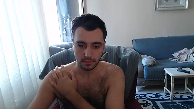 Snapshot of handsomeee04 chatting on 09-18-25, 06:26 handsomeee04 online show from 09-18-25, 06:26