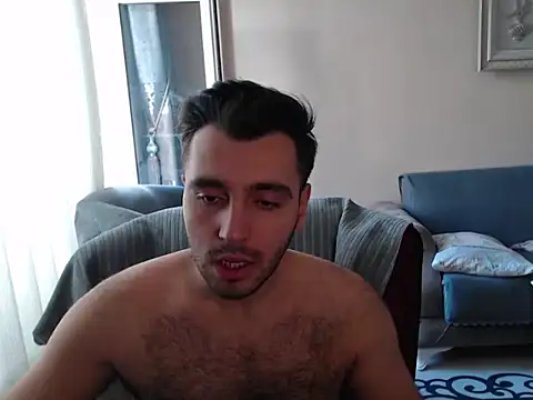 Snapshot of handsomeee04 chatting on 09-19-25, 02:51 handsomeee04 online show from 09-19-25, 02:51